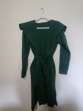 Love Tree Forest Green Long-Sleeve Tie-Waist Dress
